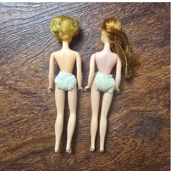 Vintage 1960's/1970 Topper Dawn + Head-to-toe Dawn Doll Bundle + Clothes Shoes - Picture 8 of 9